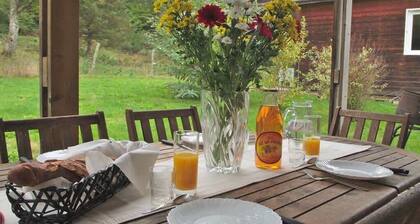 Adapted chalet Summar
