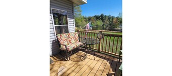 Peaceful Cabin on Lake Holcombe - Sleeps 4-6 Quiet no wake. Private fishing dock