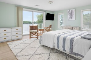 4 chambres, fer et planche à repasser, Wi-Fi, draps fournis