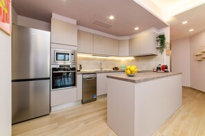 Apartment, Smoking | 2 bedrooms