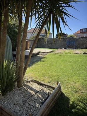 Property grounds - 56 Degrees North (Fife)