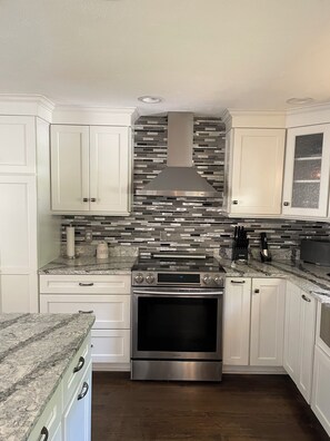 Microwave, oven, stovetop, dishwasher