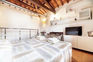 5 多间卧室、熨斗/熨衣板、WiFi、床单