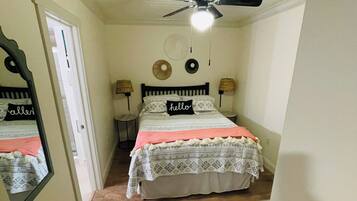 2 Schlafzimmer, Bügeleisen/Bügelbrett, kostenloses WLAN, Bettwäsche