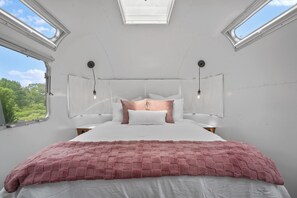 1 soverom, wi-fi (inkludert) og sengetøy