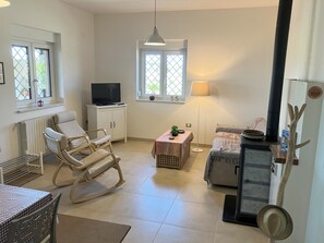 TV, fireplace, stereo - Country house "Mille Fiori" in the south of Salento (Melendugno)