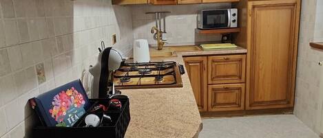 Microwave, oven, stovetop