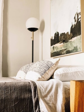 2 chambres, fer et planche à repasser, accès Internet, draps fournis