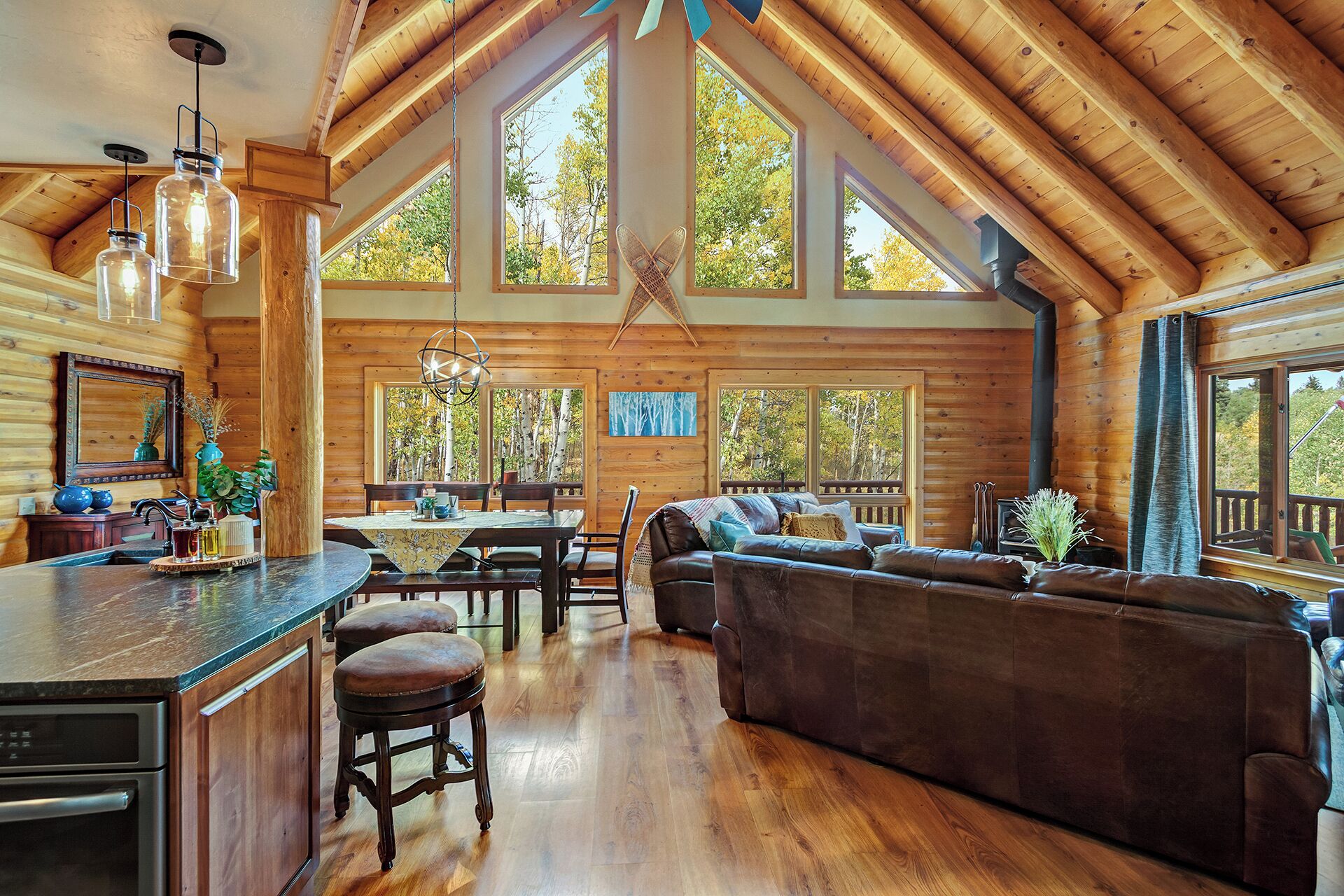 Smart TV, fireplace, printers