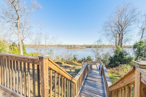 Sundeck