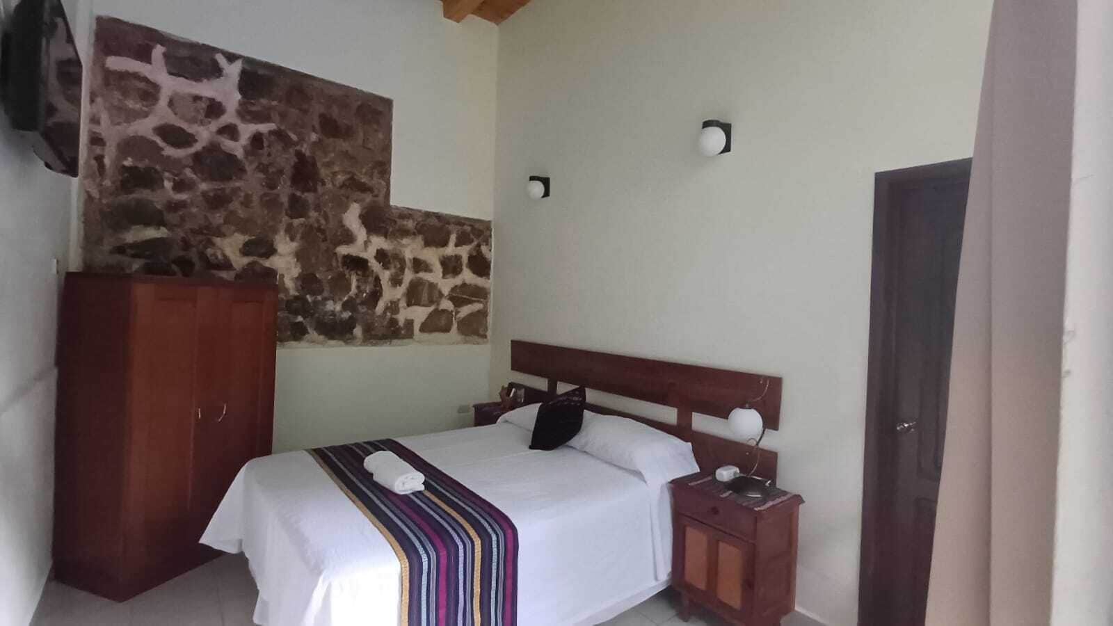 Kamar Double atau Twin Comfort | Ruang kerja ramah laptop dan Wi-Fi gratis