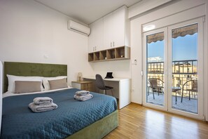 3 chambres, fer et planche à repasser, Wi-Fi gratuit, draps fournis