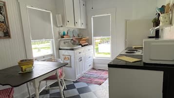 Microwave, oven, stovetop