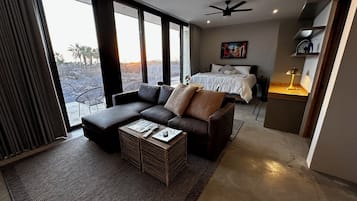 1 dormitorio, tabla de planchar con plancha, wifi y ropa de cama