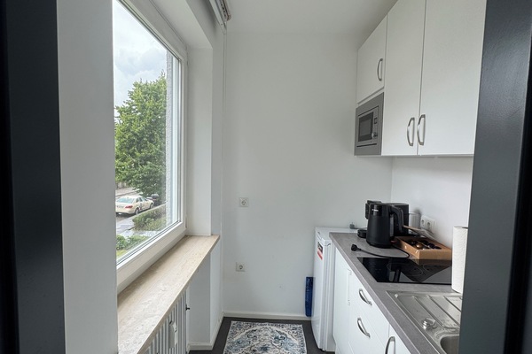 Een magnetron, een kookplaat