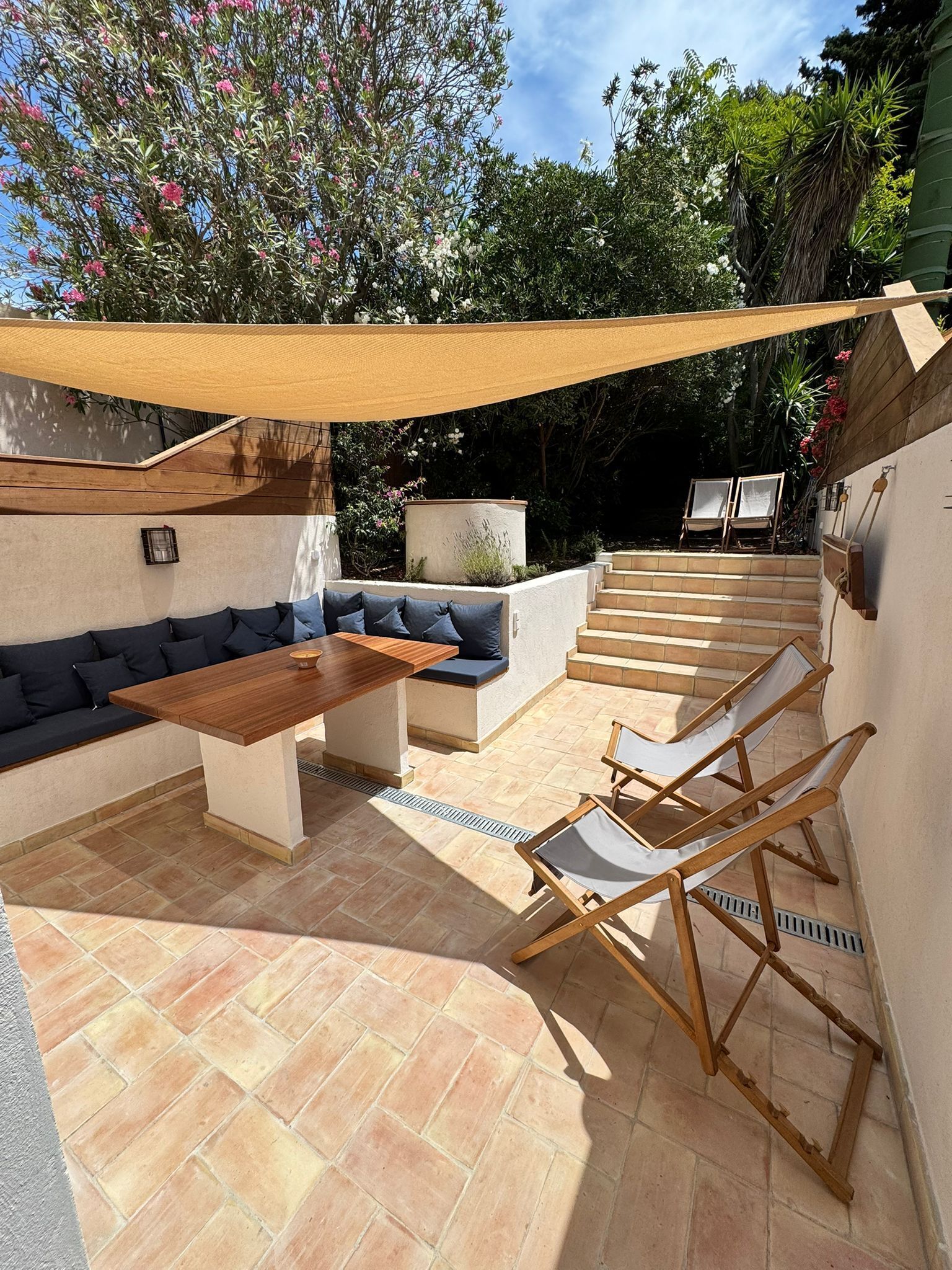 Suite, accessible aux personnes à mobilité réduite, salle de bains attenante (Back) | Terrasse/Patio