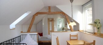 Inexpensive accommodation for craftsmen, close to the highway.