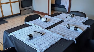 1 室のベッドルーム、アイロン / アイロン台、WiFi、ベッドシーツ