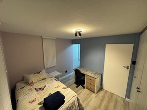 2 habitaciones, wifi y ropa de cama