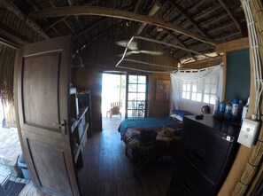 1 chambre, draps fournis