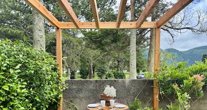 LAKEVIEW GREEN PARADISE By Azores HomeMade