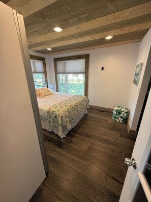 3 dormitorios, cuna de viaje, wifi gratis y ropa de cama