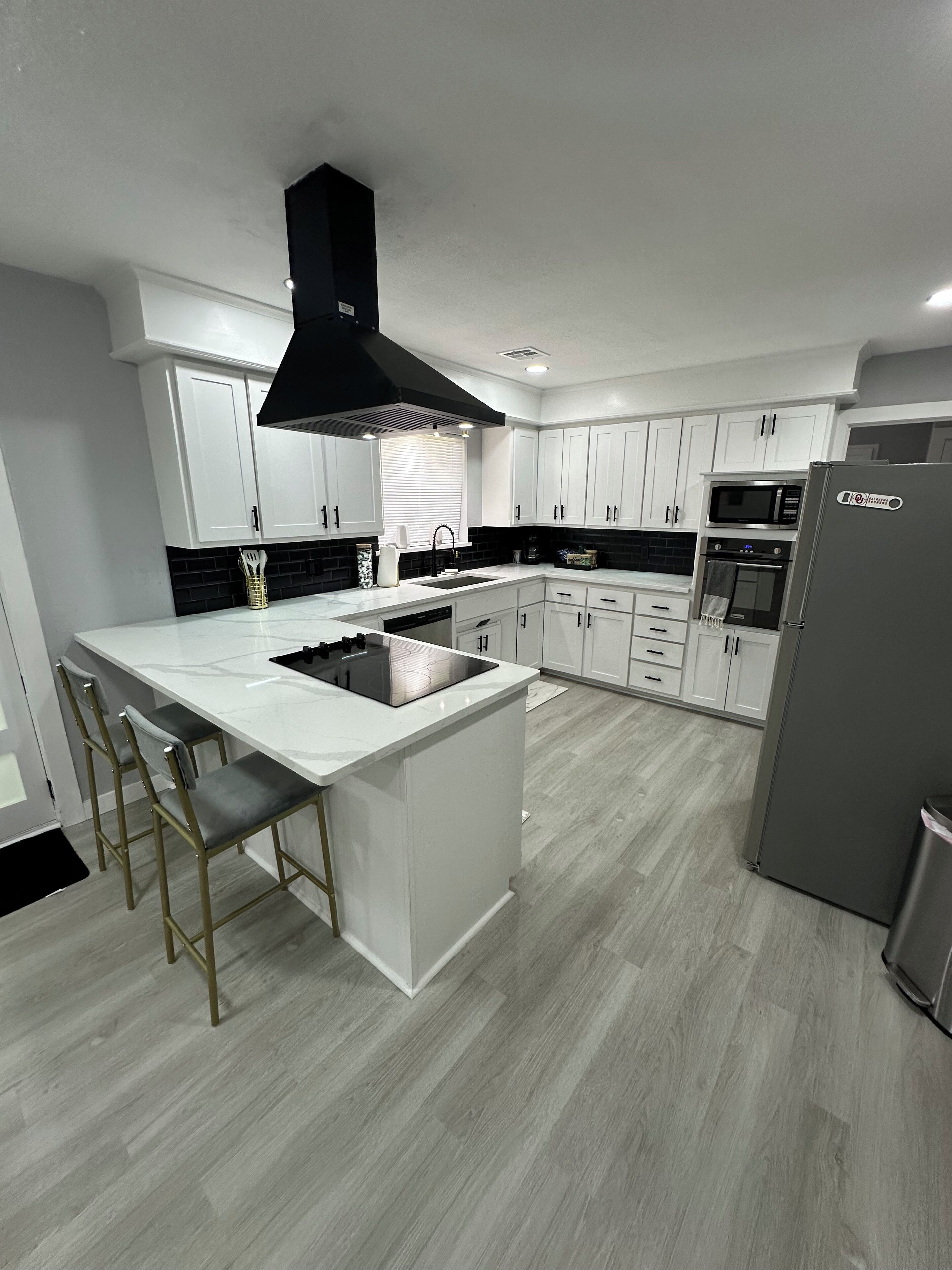 Four, lave-vaisselle