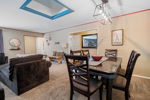 Restauration dans la chambre