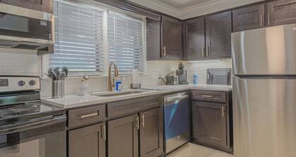 Cozy Cottage Getaway