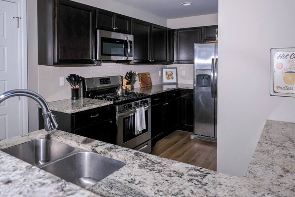 Microwave, oven, stovetop, dishwasher