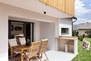 Deluxe Apartment | Terrace/patio