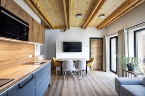 Superior Apartment, Mountain View | Living area - Family and Friends Apartments Bled (Gorje)