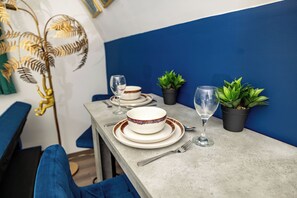 تناول الطعام