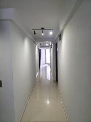 Hallway - Hotel Garden Laureles (Medellín)