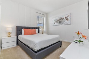 Dobbeltrom, 1 queensize-seng, privat bad, resort-utsikt | Allergitestet sengetøy, wi-fi (inkludert) og sengetøy