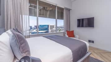 1 slaapkamer, een strijkplank/strijkijzer, internet, beddengoed