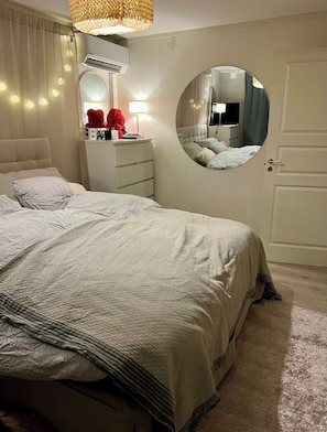 4 bedrooms, WiFi, bed sheets
