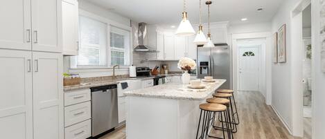 Microwave, oven, stovetop, dishwasher
