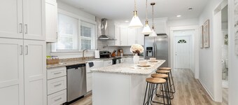 Cozy 2-bedroom house in the heart of High Point