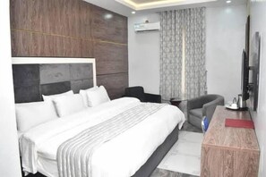 ห้องคอมฟอร์ทซิงเกิล, วิวเมือง | โต๊ะทำงาน, พื้นที่ทำงานแบบใช้แล็ปท็อป, Wi-Fi ฟรี