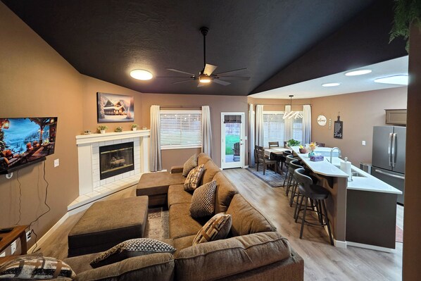 スマートテレビ