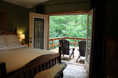 Diamond Creek Cabin - Sleeps up to 6