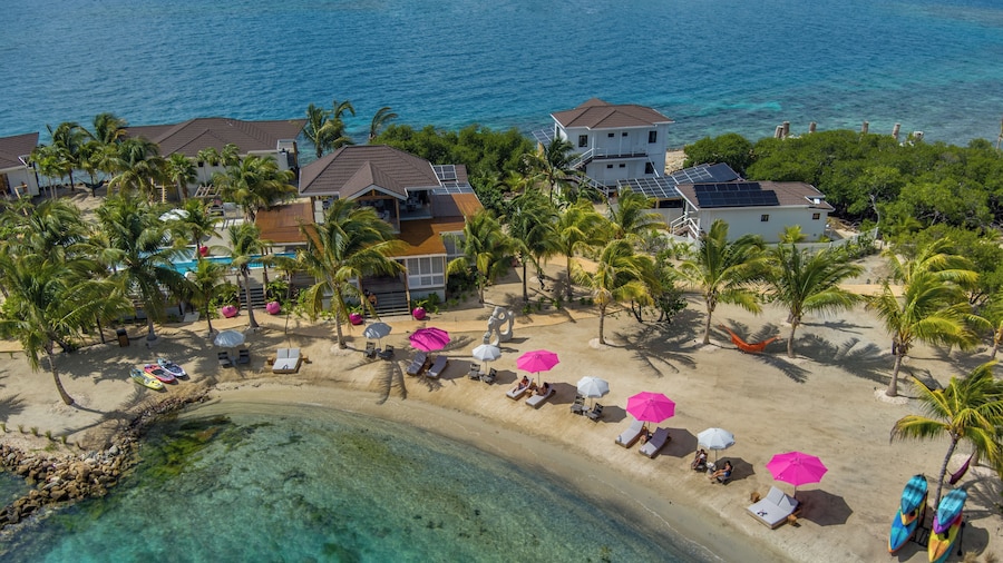 Magenta Caye Luxury Private Island Resort