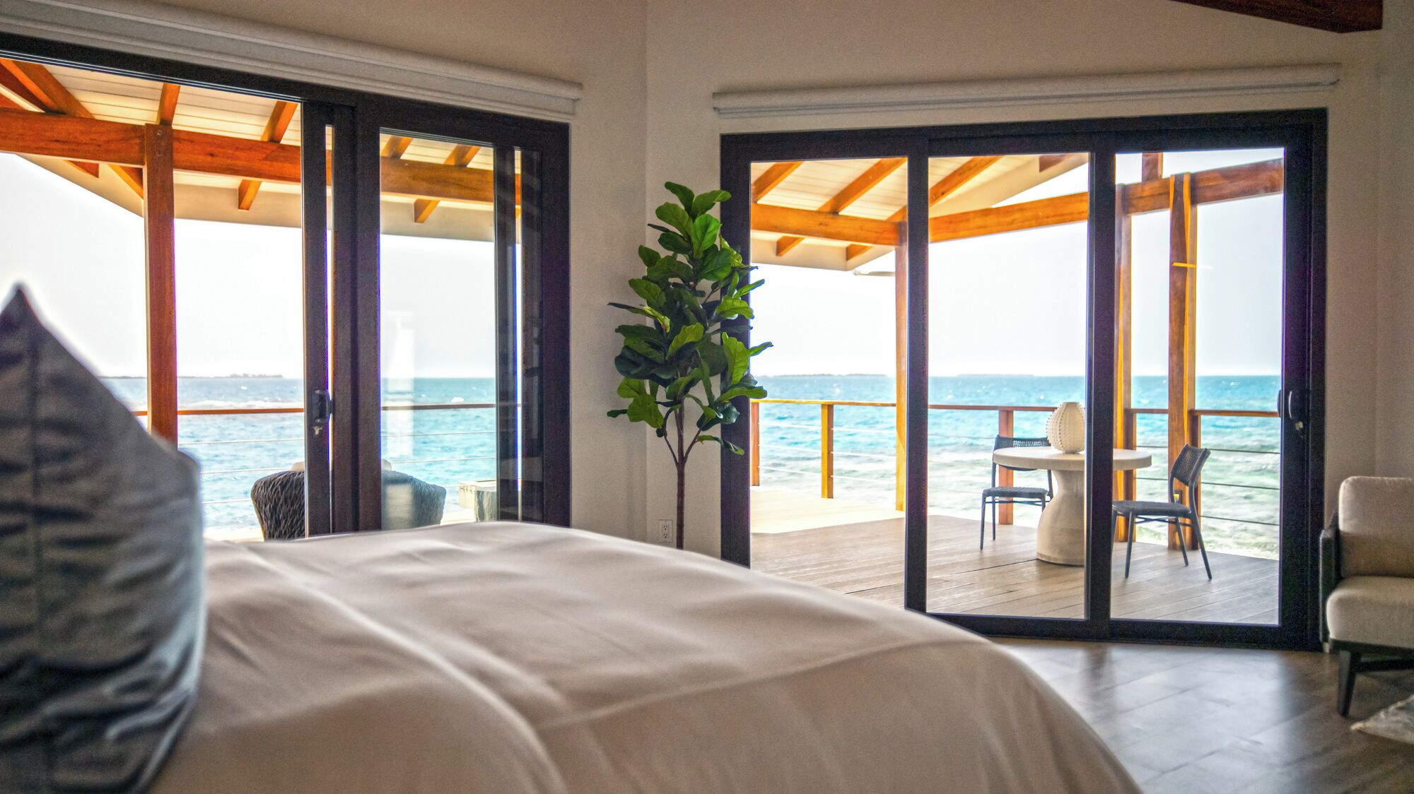 Superior-Einzelzimmer, Meerblick | Tempur-Pedic-Betten, kostenlose Minibar, Zimmersafe, kostenloses WLAN