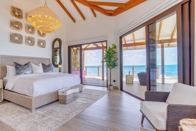 Magenta Caye Luxury Private Island Resort