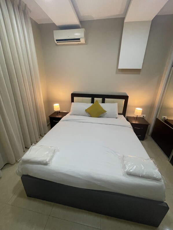 1 bedroom - Charming Amman Apartent With City Views (Amman)