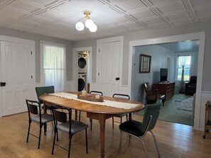 Dining - Tranquil farmhouse with large rooms and pasture views. (Cortland)