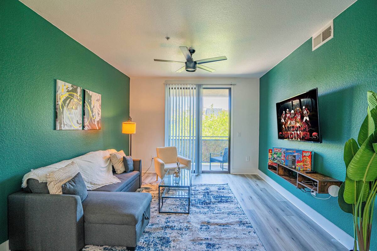 Deluxe Apartment, 2 Bedrooms, Non Smoking, Balcony | Living area | 55-inch Smart TV with digital channels