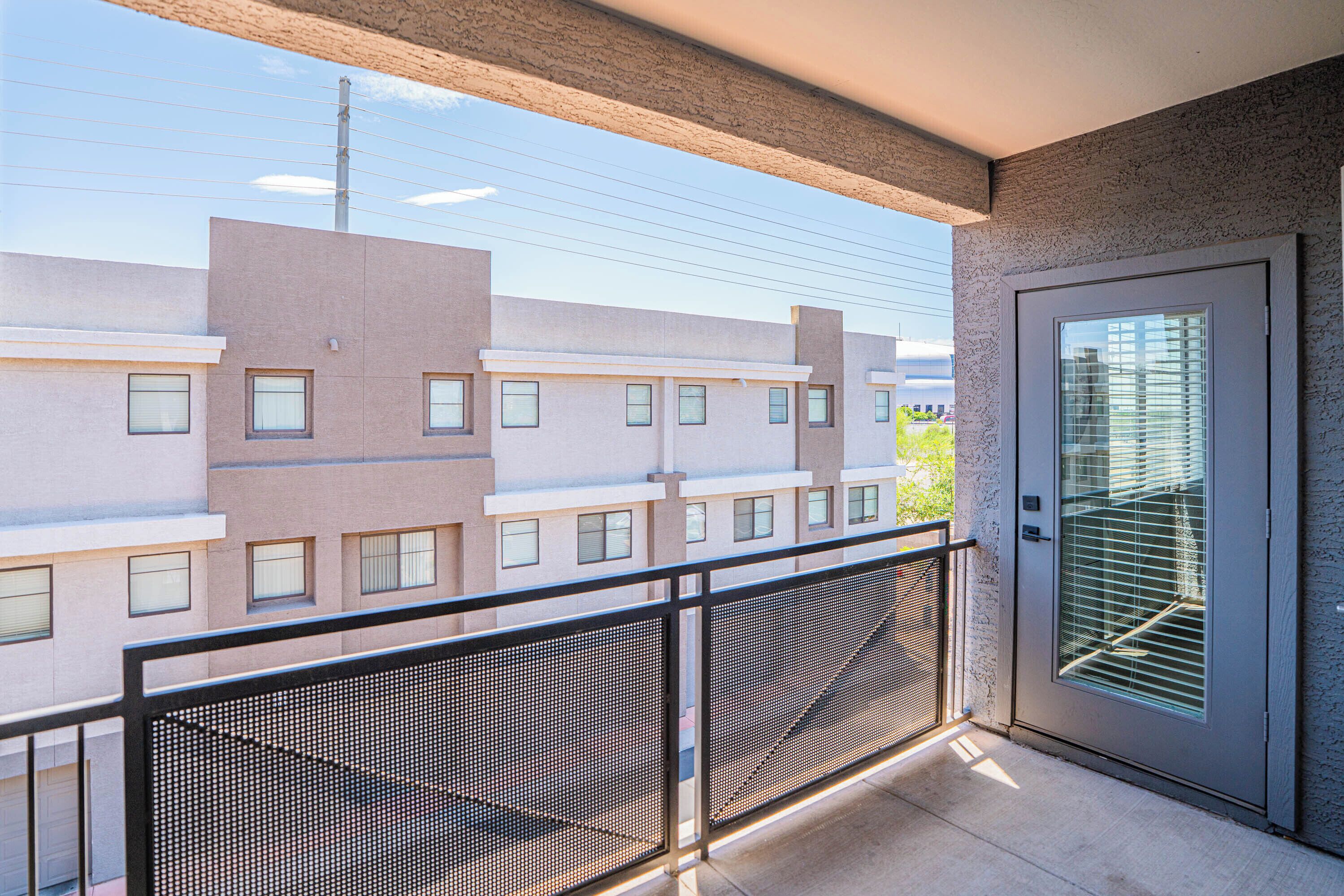 Departamento ejecutivo, 1 habitación, balcón, vista a la alberca | Terraza o patio