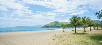 Charming studio in delightful Angra dos Reis with AC